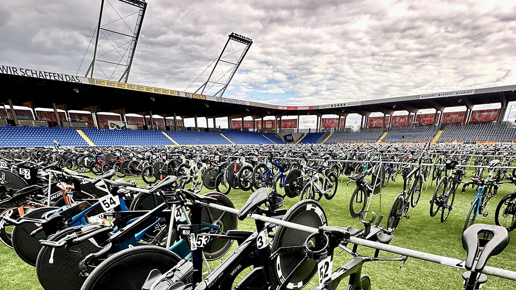 Everything centrally located at the renowned Olympic Centrum St Pölten with transition like no other in the stadium