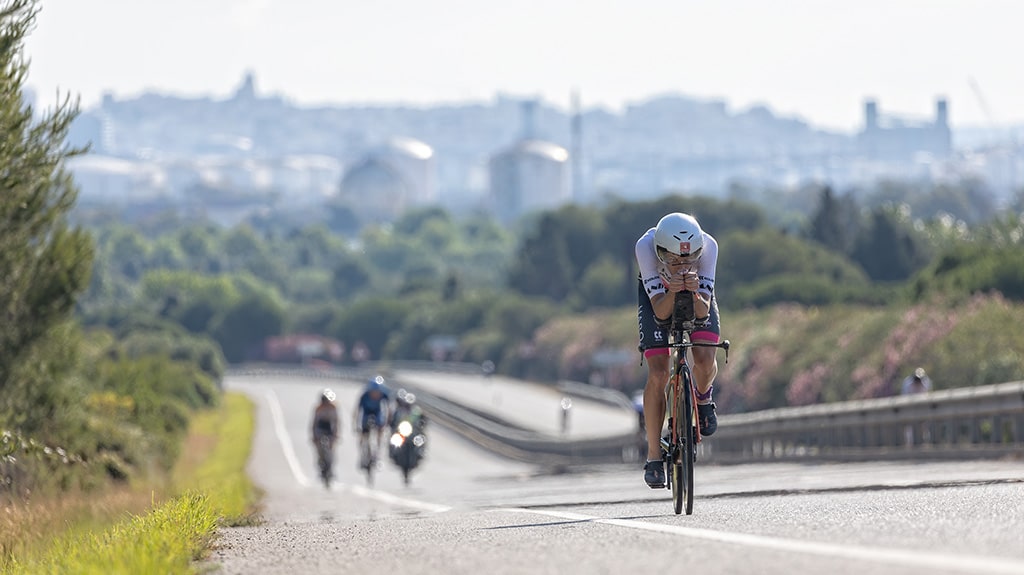 Flat, spectator-friendly bike course closed to the traffic and winner of Best Bike Course in the 2024 Challenge Family Awards.