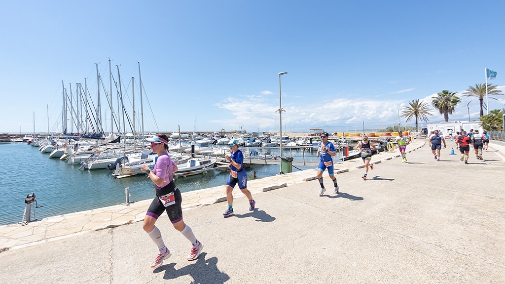 Easy access from Barcelona international airport