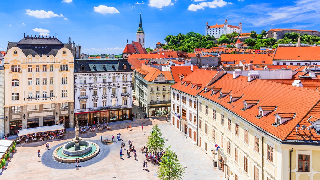 Just 20 minutes from the beautiful UNESCO city of Bratislava