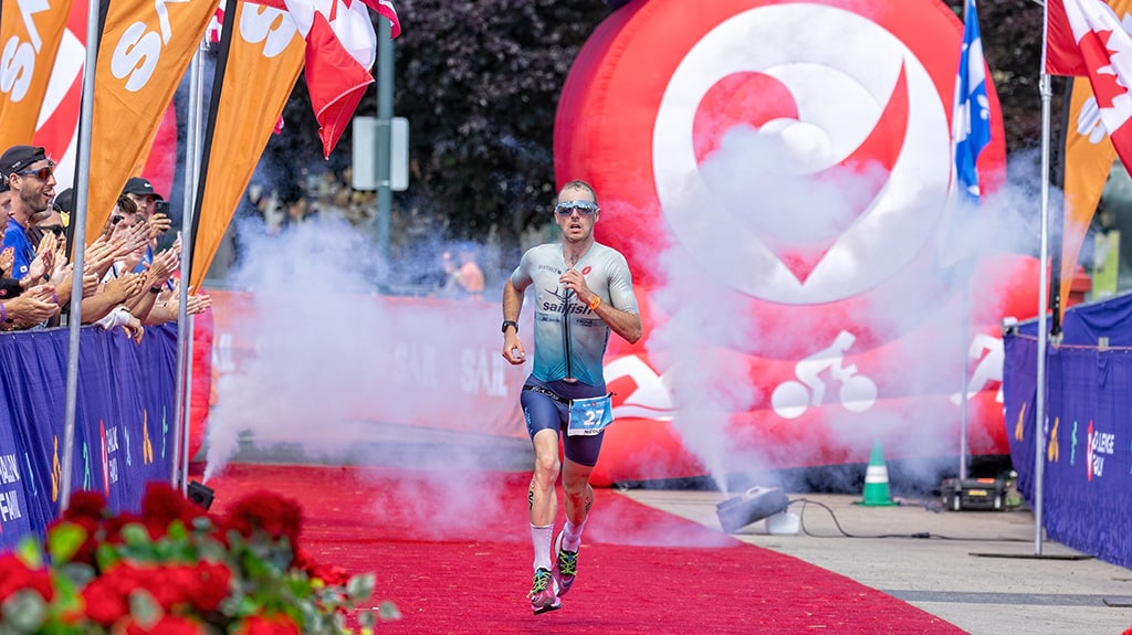 Run through 400 years of history, before an unforgettable finish at the iconic Port de Québec