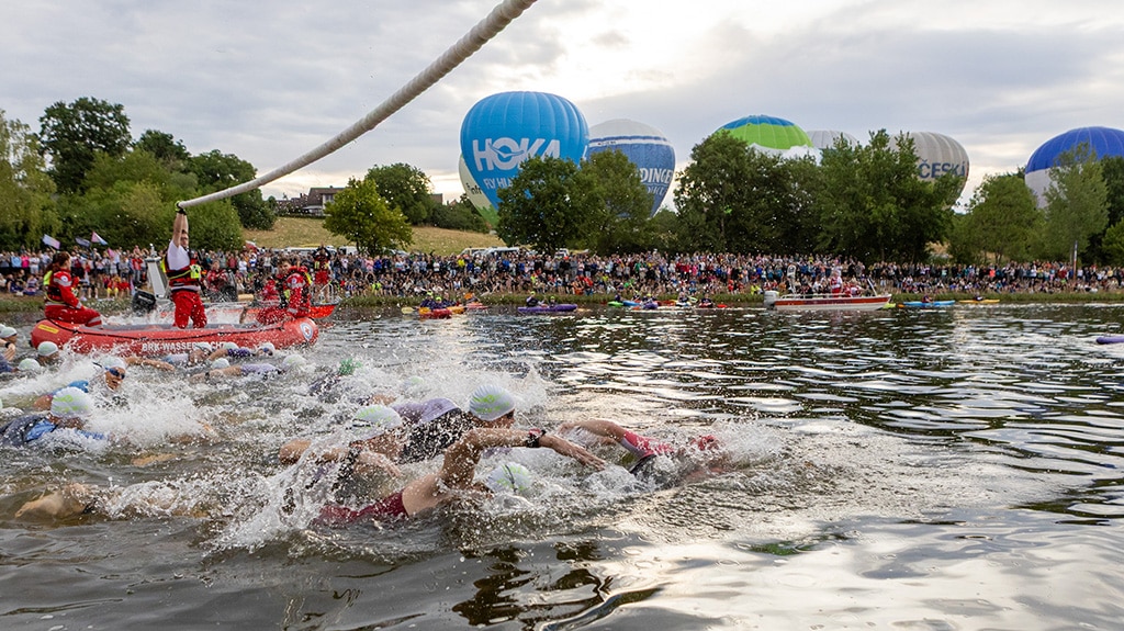 Unrivalled atmosphere with 300,000 spectators and 7,500 volunteers